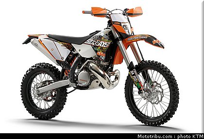 ktm_250exc_enduro_2011_018.jpg