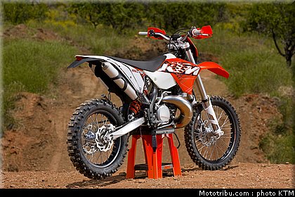 ktm_250exc_enduro_2011_039.jpg