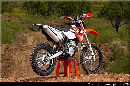 ktm_250exc_enduro_2011_043.jpg