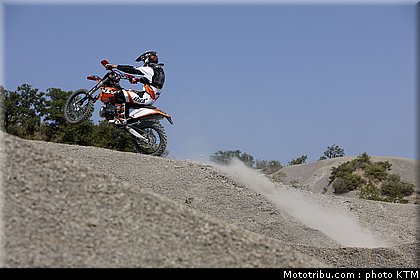 ktm_300exc_enduro_2011_004.jpg