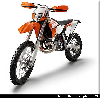 ktm_300exc_enduro_2011_009.jpg