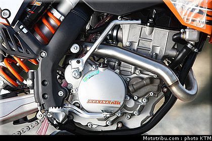 ktm_300exc_enduro_2011_016.jpg