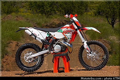 ktm_300exc_enduro_2011_033.jpg