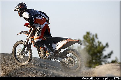 ktm_530exc_enduro_2011_004.jpg