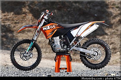 ktm_530exc_enduro_2011_013.jpg