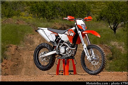 ktm_530exc_enduro_2011_016.jpg
