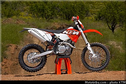ktm_530exc_enduro_2011_018.jpg