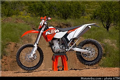 ktm_530exc_enduro_2011_019.jpg