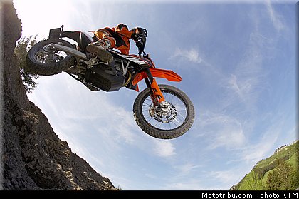 ktm_690_enduro_2011_007.jpg