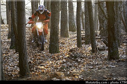 ktm_exc_enduro_2011_0003.jpg
