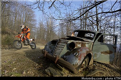 ktm_exc_enduro_2011_0008.jpg