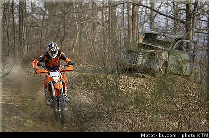 ktm_exc_enduro_2011_0009.jpg