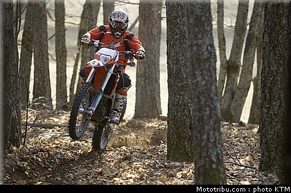 ktm_exc_enduro_2011_0014.jpg