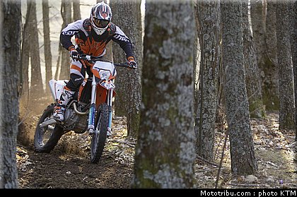 ktm_exc_enduro_2011_0017.jpg