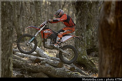 ktm_exc_enduro_2011_0023.jpg