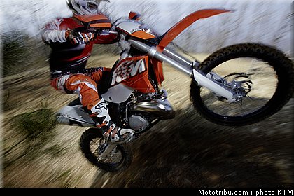 ktm_exc_enduro_2011_0101.jpg