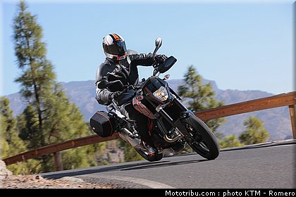 690_duke_0003_ktm_2012.jpg