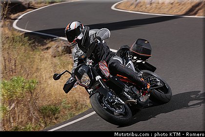 690_duke_0005_ktm_2012.jpg