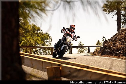 690_duke_0010_ktm_2012.jpg