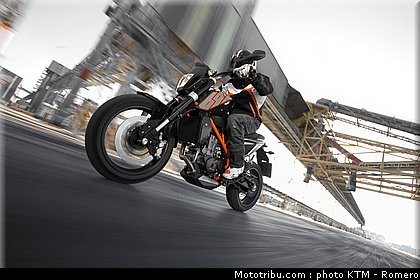 690_duke_0017_ktm_2012.jpg