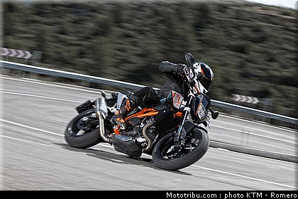690_duke_0020_ktm_2012.jpg