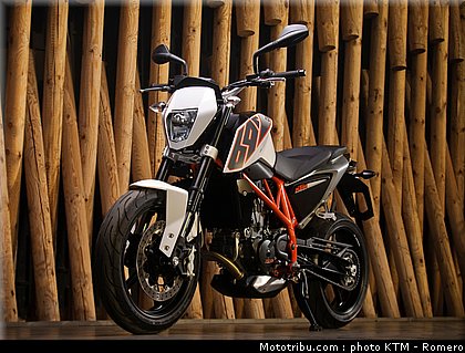 690_duke_0037_ktm_2012.jpg