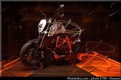 690_duke_0046_ktm_2012.jpg