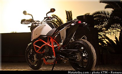 690_duke_0049_ktm_2012.jpg