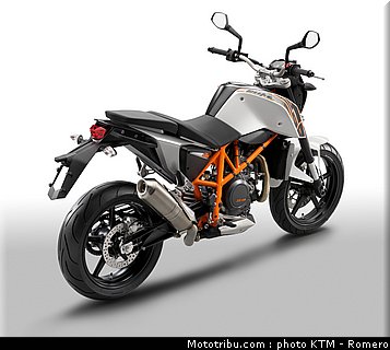 690_duke_0053_ktm_2012.jpg