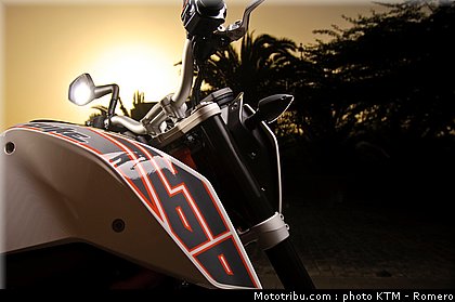 690_duke_0058_ktm_2012.jpg
