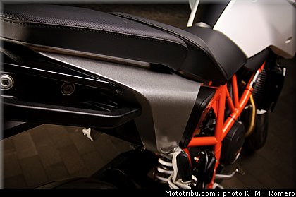 690_duke_0078_ktm_2012.jpg