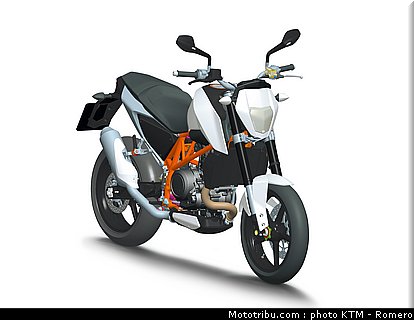 690_duke_0137_ktm_2012.jpg