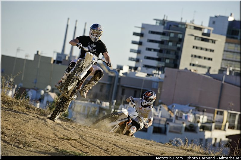 MOTO 