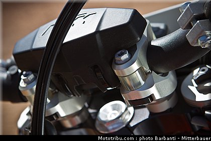 ktm_2012_freeride_350_0090.jpg