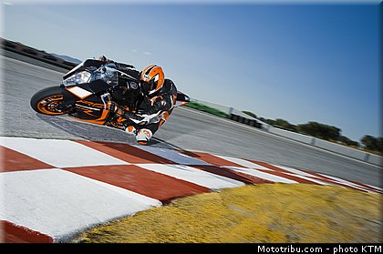 ktm_2012_rc8r_002.jpg