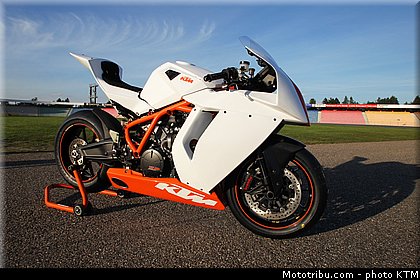 ktm_2012_rc8r_003.jpg