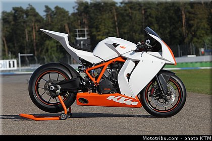 ktm_2012_rc8r_004.jpg