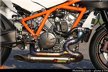 ktm_2012_rc8r_015.jpg