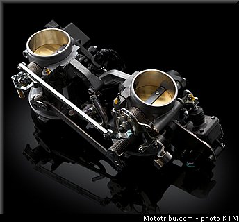 ktm_2012_rc8r_025.jpg