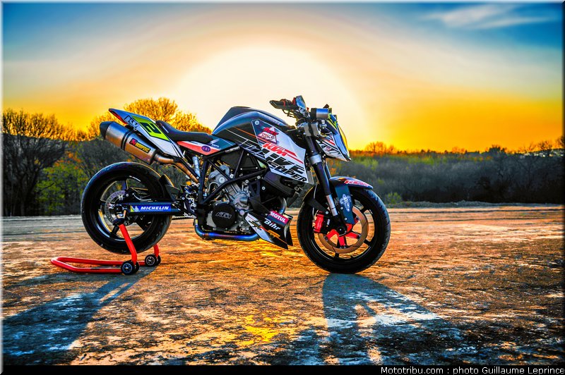 MOTO 