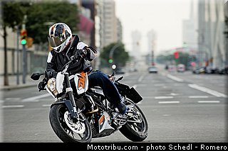 ktm_2013_390_duke_0013.jpg