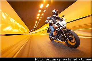 ktm_2013_390_duke_0028.jpg