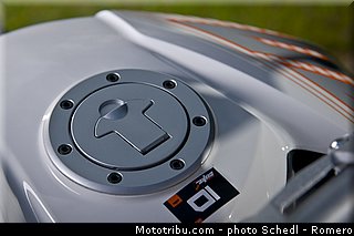 ktm_2013_390_duke_0066.jpg