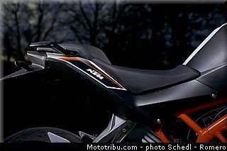 ktm_2013_390_duke_0068.jpg