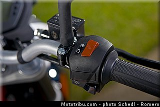 ktm_2013_390_duke_0075.jpg
