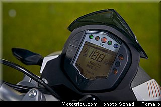 ktm_2013_390_duke_0081.jpg