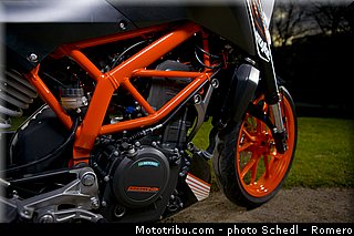 ktm_2013_390_duke_0083.jpg