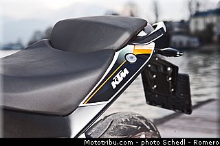 ktm_2013_390_duke_0090.jpg