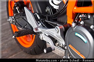 ktm_2013_390_duke_0094.jpg
