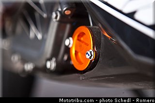 ktm_2013_390_duke_0098.jpg
